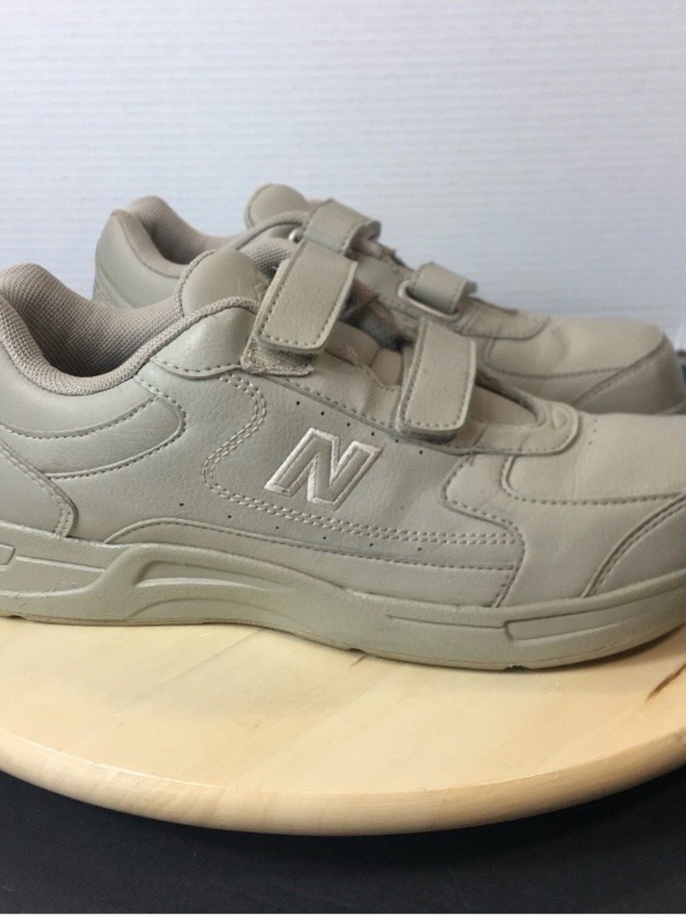 Women’s New Balance 576 Shoes 10B Beige DSL-2 Walking Casual WW576VB